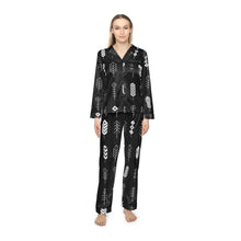 Load image into Gallery viewer, Women&#39;s Satin Pajamas
